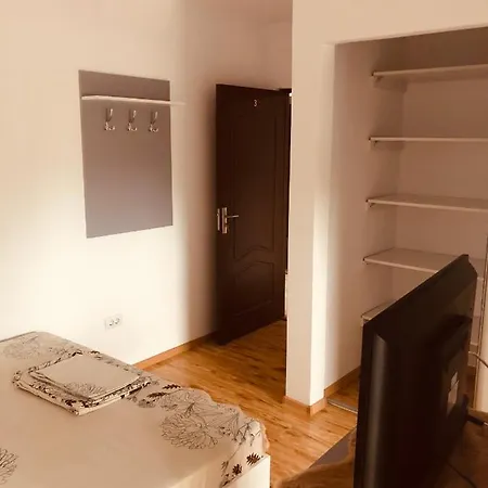 Vila Aly-rem Feriehus *