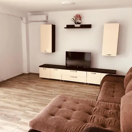 Vila Aly-rem Feriehus Techirghiol