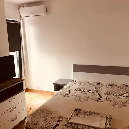 Vila Aly-rem Feriehus *